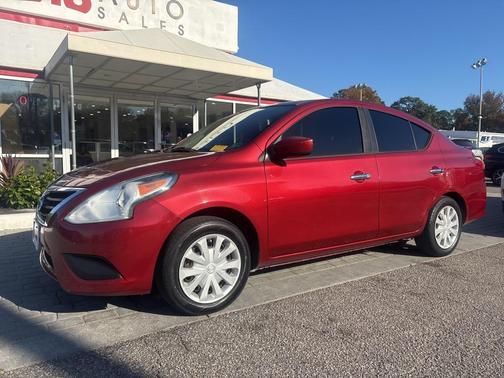 2016 Nissan Versa 1.6 SV