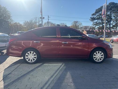 2016 Nissan Versa 1.6 SV