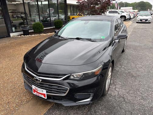 Mosaic Black Metallic 2018 Chevrolet Malibu LT