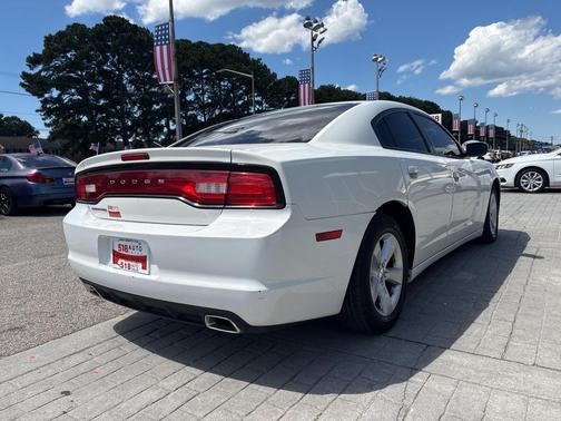 2012 Dodge Charger SE