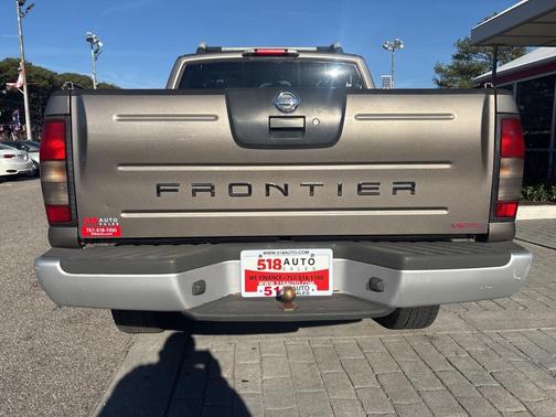 2004 Nissan Frontier S/C Crew Cab
