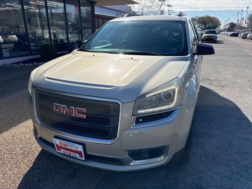Champagne Silver Metallic 2015 GMC Acadia SLE-2