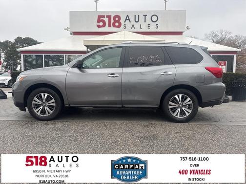 2018 Nissan Pathfinder SV