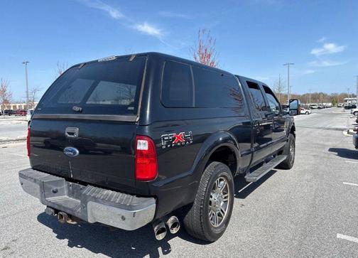 Tuxedo Black Metallic 2011 Ford F-250 Lariat