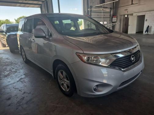 Brilliant Silver 2013 Nissan Quest SV