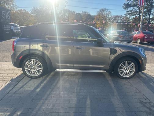 2018 MINI Countryman Cooper