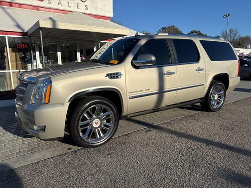 2013 Cadillac Escalade ESV Platinum Edition