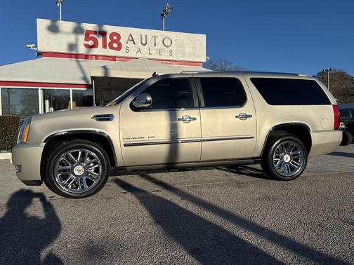 2013 Cadillac Escalade ESV Platinum Edition