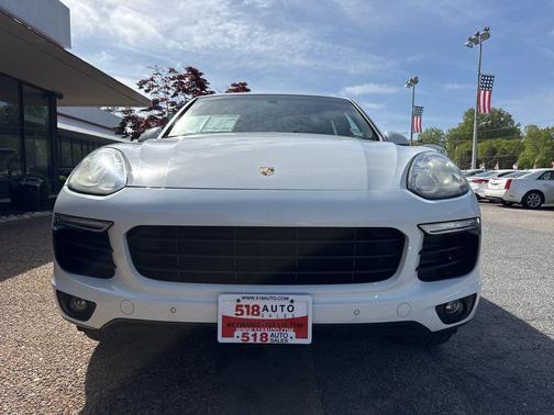 White 2016 Porsche Cayenne Cayenne