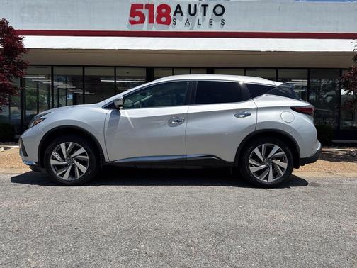 Brilliant Silver Metallic 2019 Nissan Murano SL