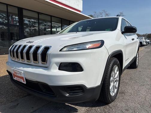2017 Jeep Cherokee Sport