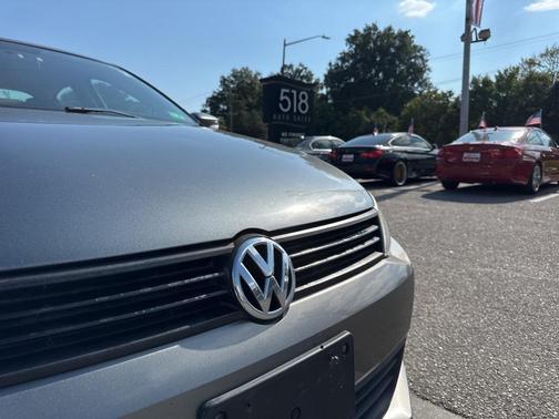 2011 Volkswagen Jetta SE