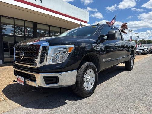 Magnetic Black 2018 Nissan Titan XD SV