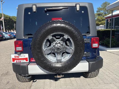 2013 Jeep Wrangler Sahara