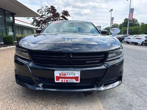 Pitch Black Clearcoat 2019 Dodge Charger SXT