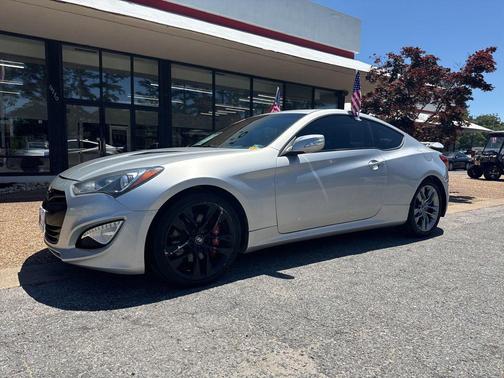 Platinum Metallic 2013 Hyundai Genesis Coupe 3.8 Track