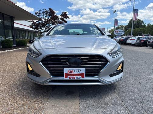 Silver 2019 Hyundai SONATA SE