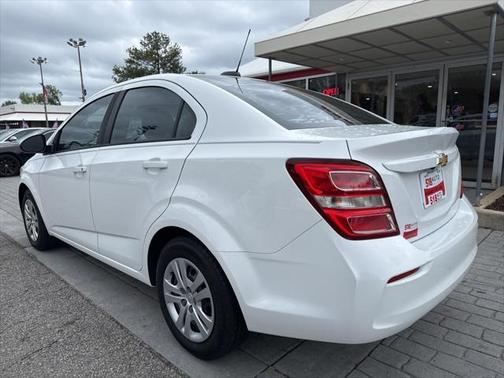 2017 Chevrolet Sonic LS