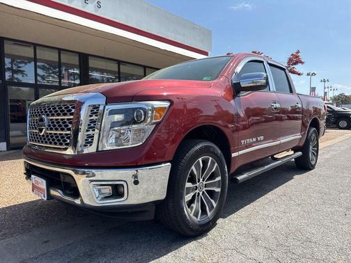 Cayenne Red 2018 Nissan Titan SL