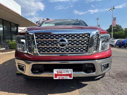 Cayenne Red 2018 Nissan Titan SL