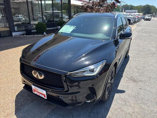 Mineral Black 2022 INFINITI QX50 LUXE AWD