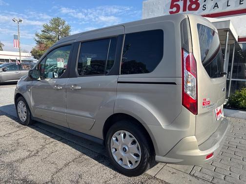 2016 Ford Transit Connect XLT w/Rear Liftgate