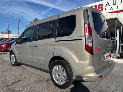 2016 Ford Transit Connect XLT w/Rear Liftgate