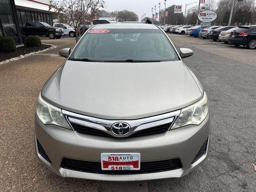 2014 Toyota Camry LE