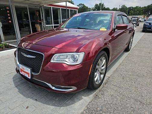 2016 Chrysler 300 S