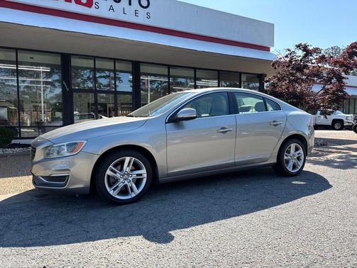 Electric Silver Metallic 2015 Volvo S60 T5 Platinum