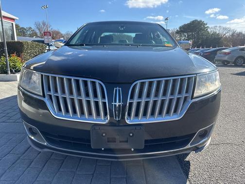 2011 Lincoln MKZ Base