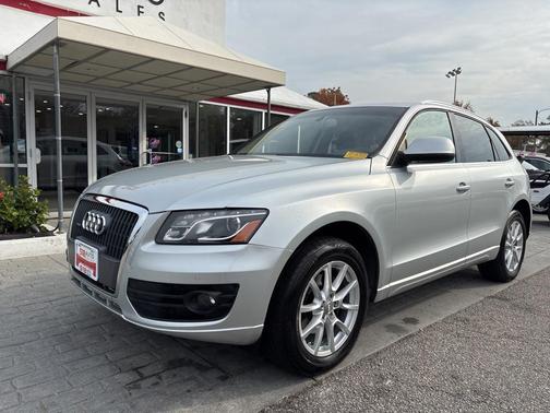 2011 Audi Q5 Premium Plus