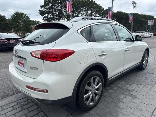 2017 INFINITI QX50 Base