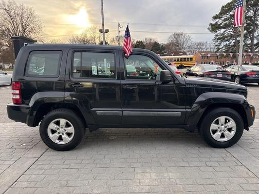 2011 Jeep Liberty Sport