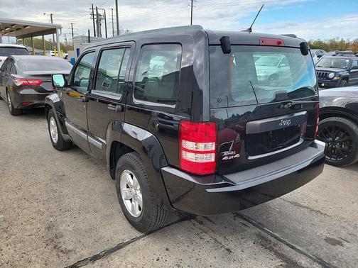 2011 Jeep Liberty Sport
