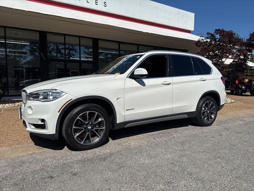 Alpine White 2018 BMW X5 xDrive35i