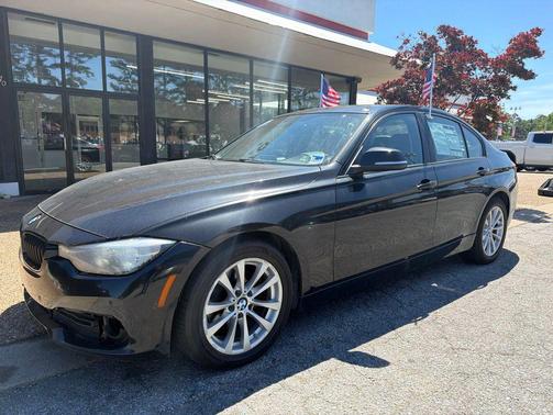 Black Sapphire Metallic 2016 BMW 320 i
