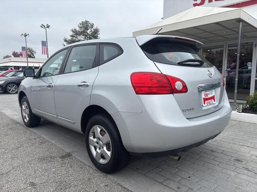 2012 Nissan Rogue S