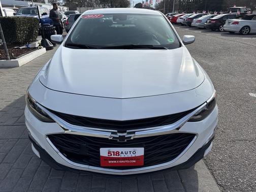 2021 Chevrolet Malibu FWD RS