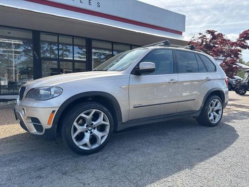 Sparkling Bronze Metallic 2013 BMW X5 xDrive35i