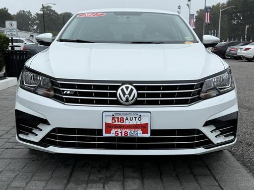 2017 Volkswagen Passat 1.8T R-Line w/Comfort