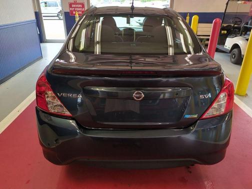 Graphite Blue 2016 Nissan Versa 1.6 SV