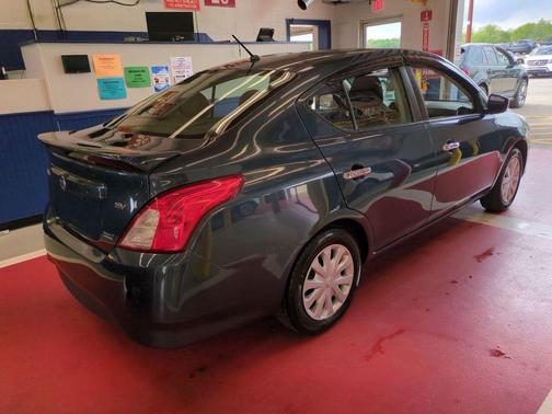 Graphite Blue 2016 Nissan Versa 1.6 SV
