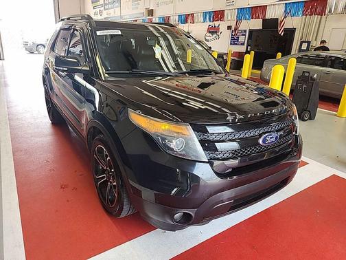 Tuxedo Black Metallic 2013 Ford Explorer Sport