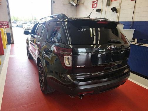Tuxedo Black Metallic 2013 Ford Explorer Sport