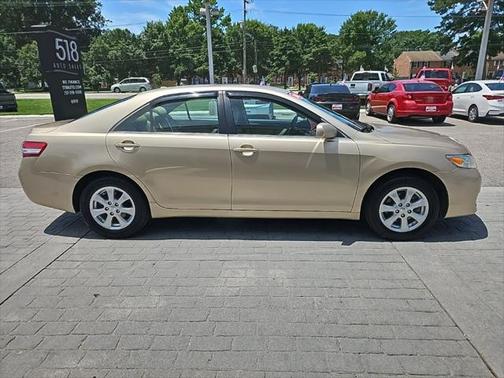 2011 Toyota Camry SE