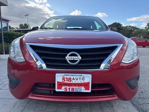 2015 Nissan Versa 1.6 S+