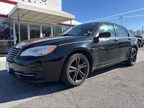 2012 Chrysler 200 Touring