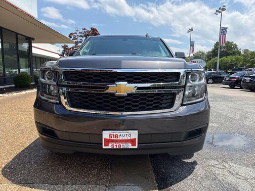 Tungsten Metallic 2018 Chevrolet Suburban LS