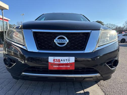 2014 Nissan Pathfinder SV